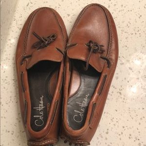 Cole Haan Loafer.